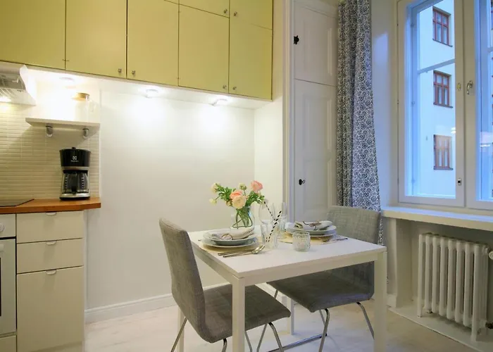 Apartment Convenient For 2 In Toolo Helsinki